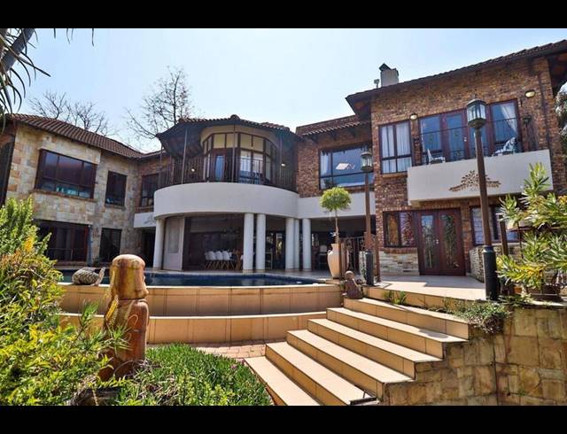 6 BEDROOM HOUSE FOR SALE IN WHITE RIVER COUNTRY ESTATE